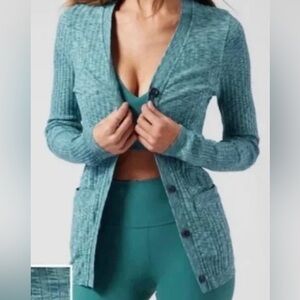 Athleta Sweater Womens Small Blue Revolve Seamless Cardigan Button Top pool blue